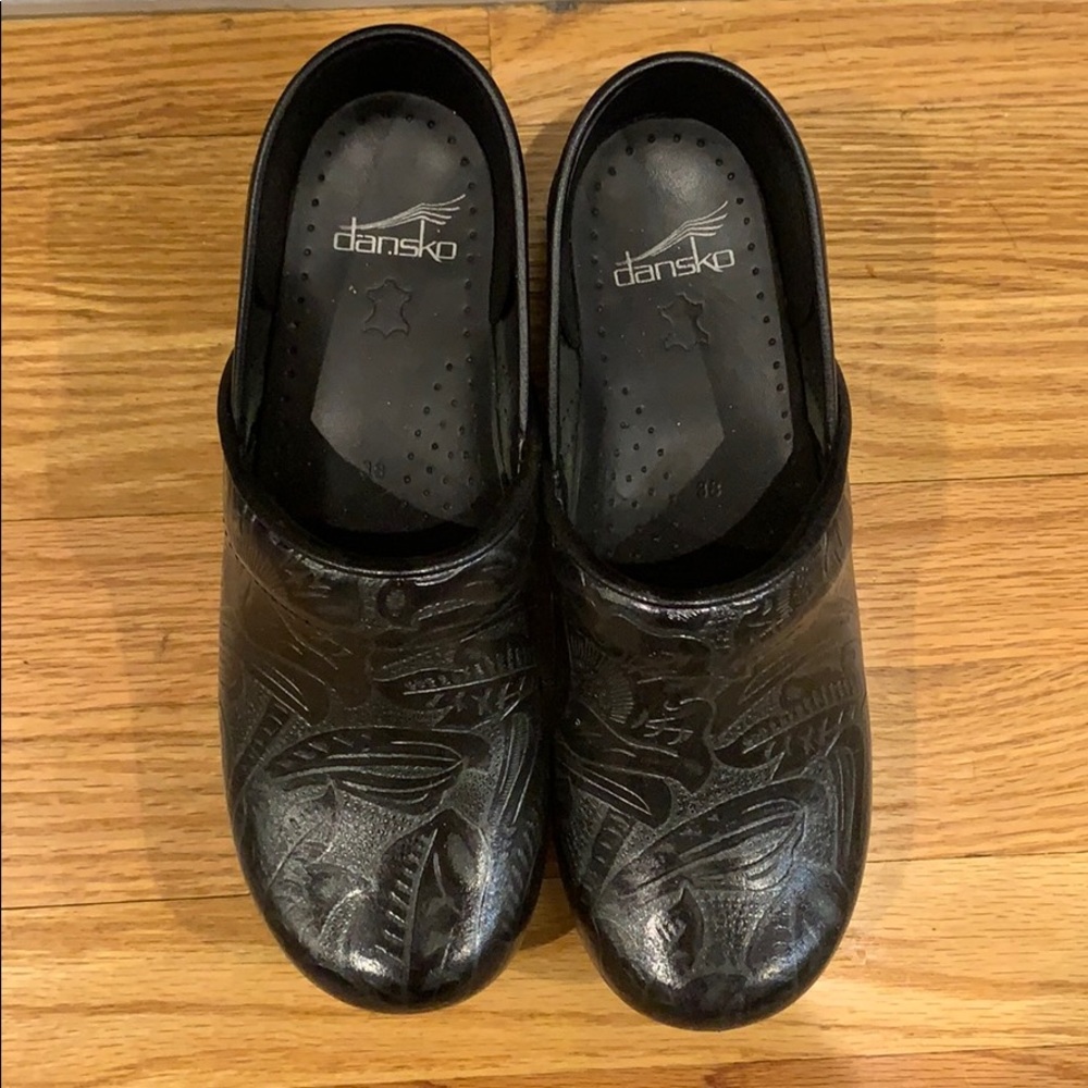 DANSKO clogs size 38 (7) professional black tooled